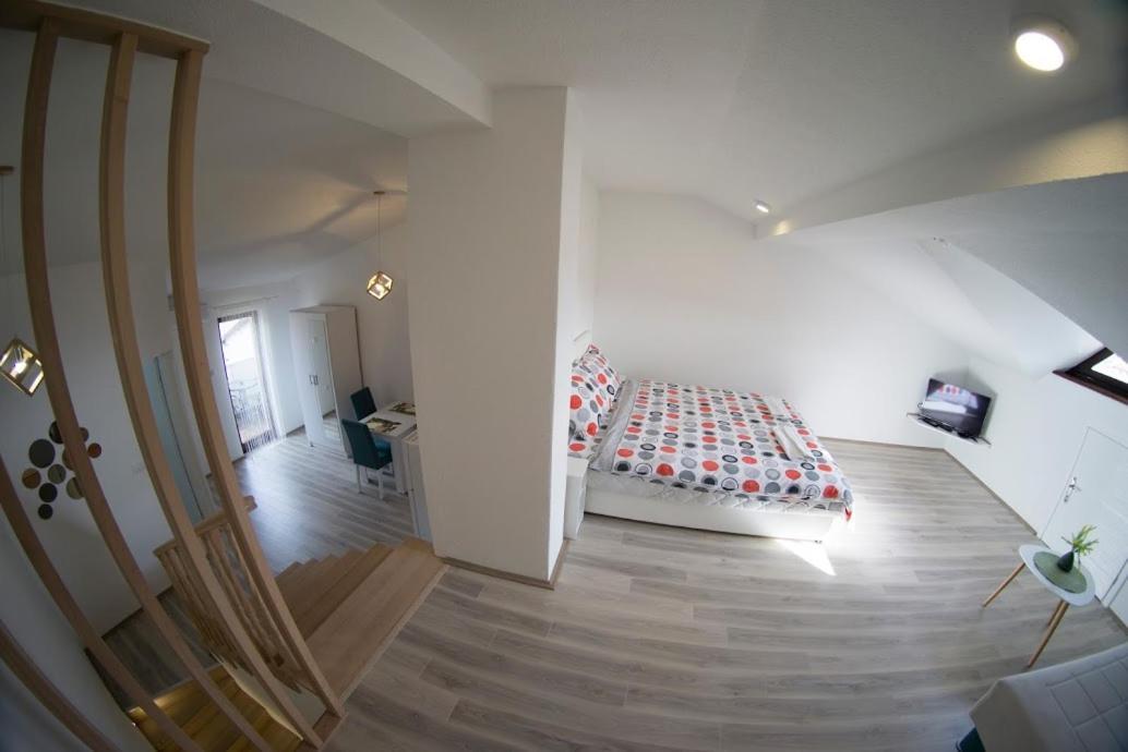 Apartmani Ivkovic+ Τρέμπινιε Εξωτερικό φωτογραφία