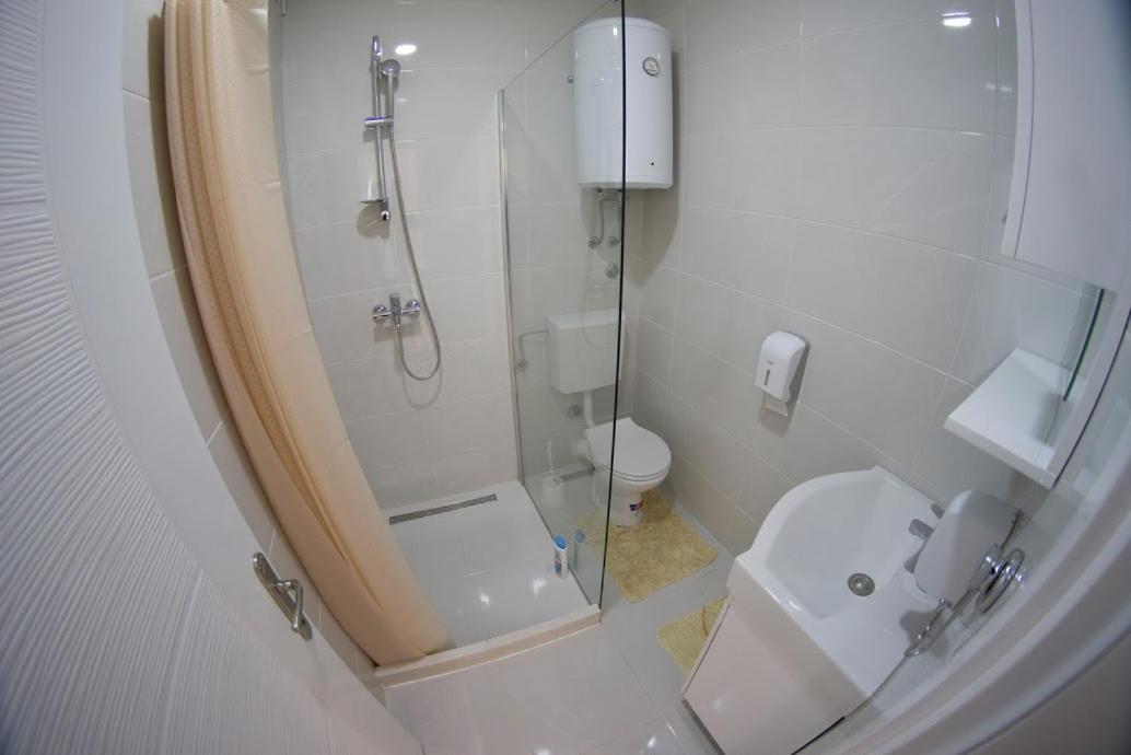 Apartmani Ivkovic+ Τρέμπινιε Εξωτερικό φωτογραφία