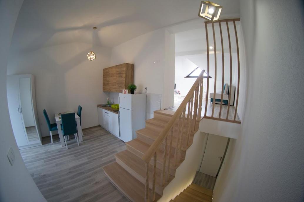 Apartmani Ivkovic+ Τρέμπινιε Εξωτερικό φωτογραφία