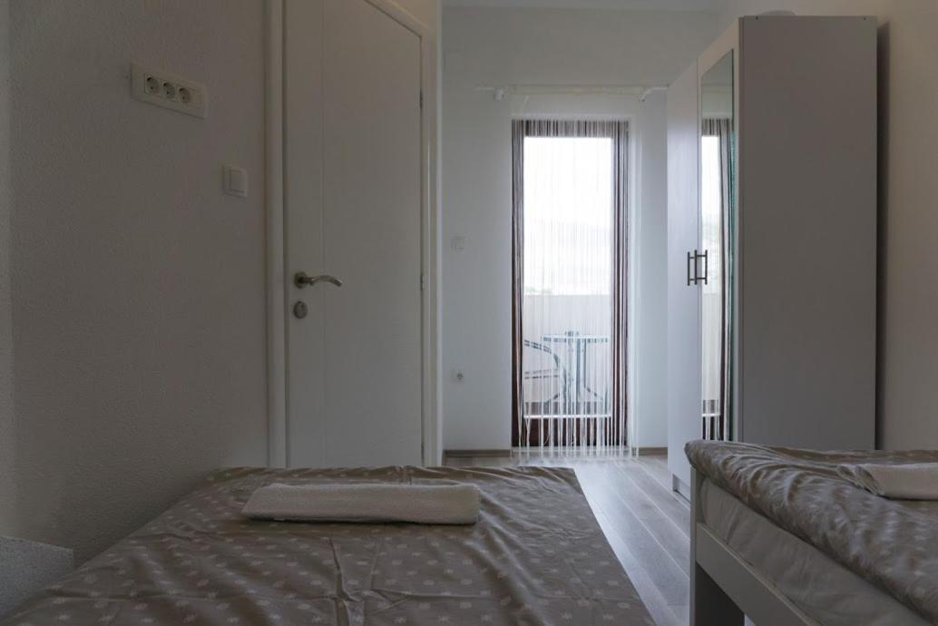 Apartmani Ivkovic+ Τρέμπινιε Εξωτερικό φωτογραφία